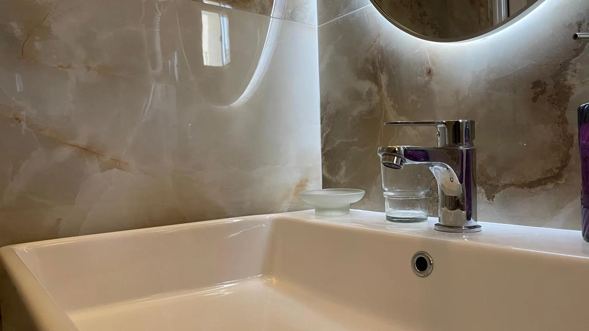 ****  Hotel Vila 15 - Center Tirana Albania