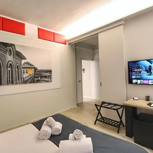 https://cdr-luxury-suites.it-romehotels.com