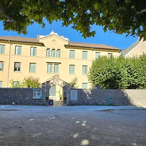 D'etape Et De Groupe Du Clos Saint Roch , Viviers Frankrijk