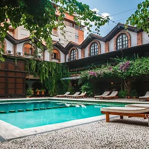 Restaurant Bujtina E Gjelit Hotell Tirana